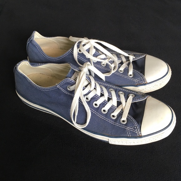 CONVERSE Blue and White Sneakers Mens 10.5, Womens 12.5